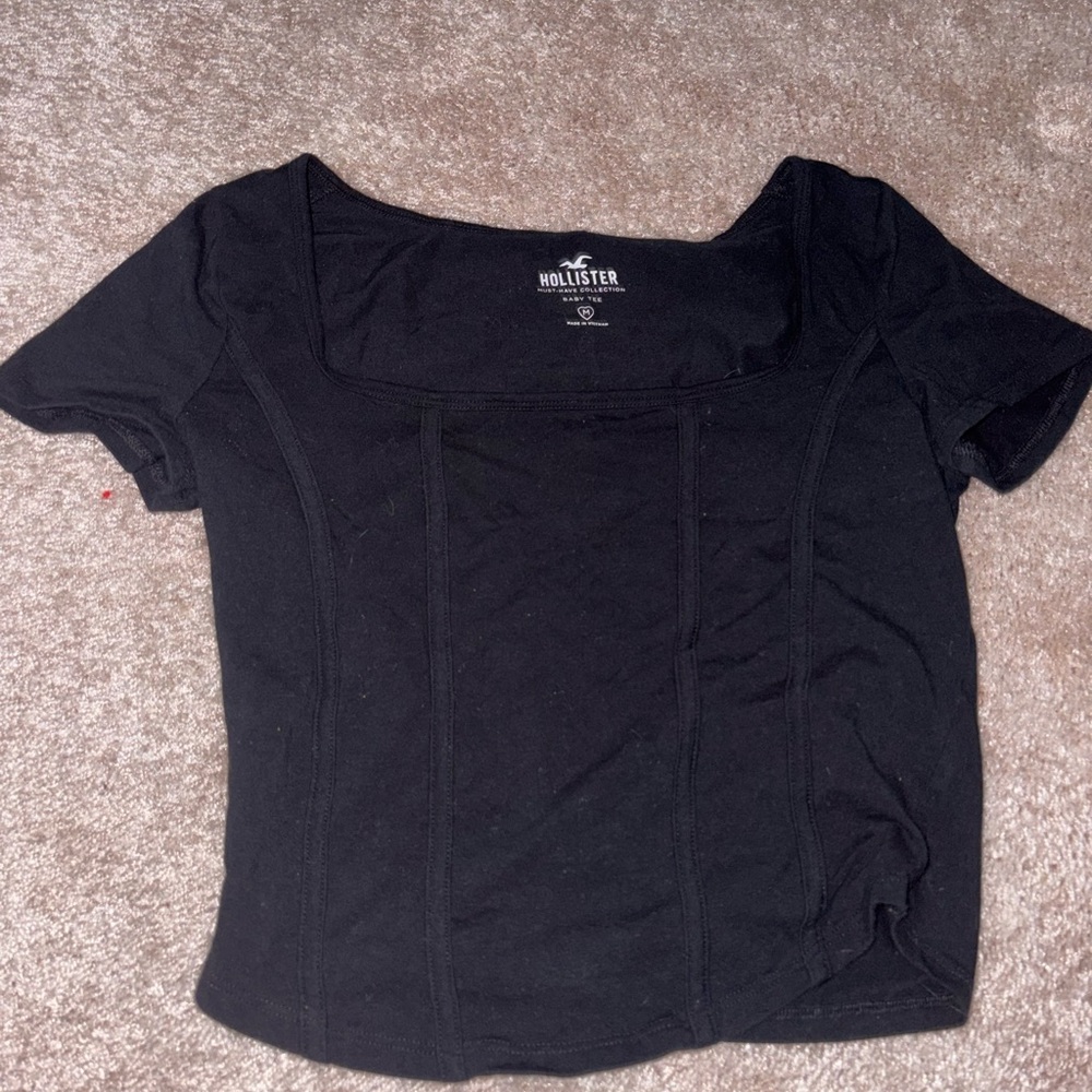 Hollister Women's Classic Black Tee